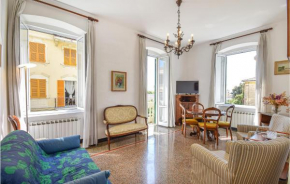 3 Bedroom Nice Apartment In Nervi